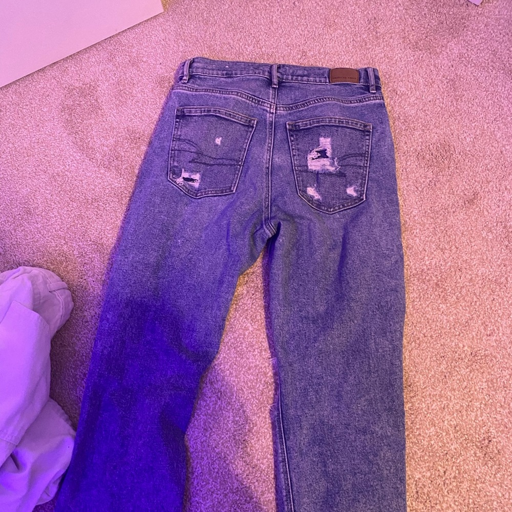The magical jeans - Picture 2 of 4